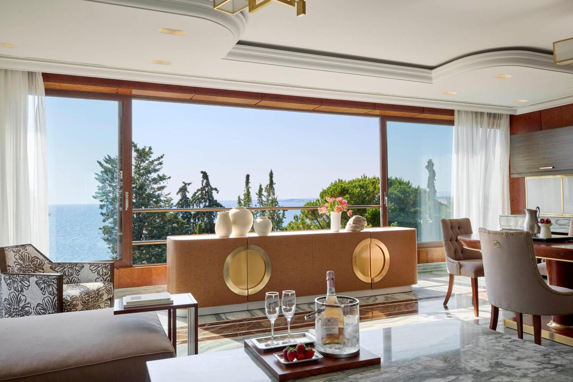 Apollon Suite Two Bedroom Sea View